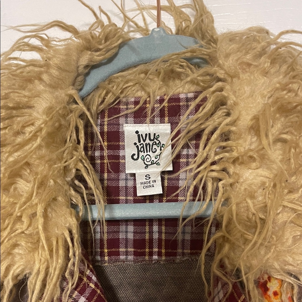 Ivy Jane Floral Bomber Jacket with Faux Fur Collar and Plaid Accents - Picture 2 of 10